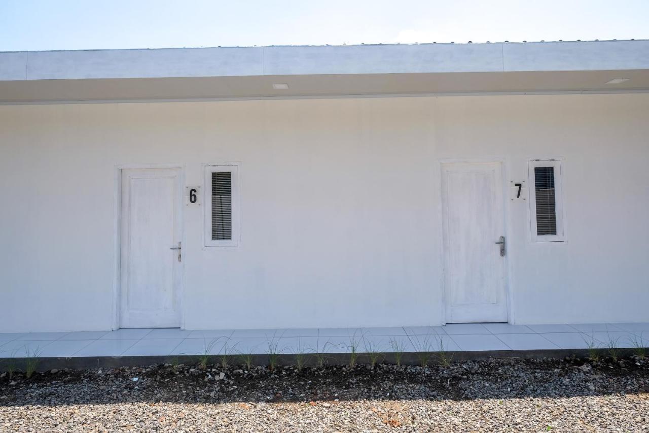 فندق Reddoorz Near Tugu Kartasura Sukoharjo المظهر الخارجي الصورة